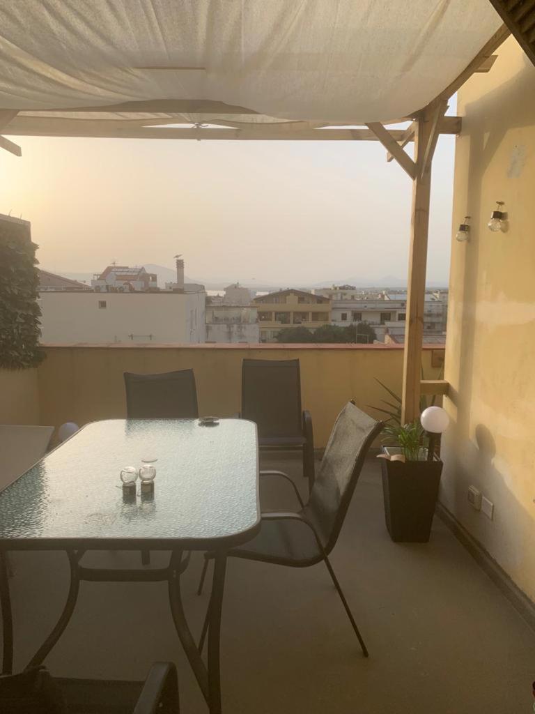 Central Apartment Alghero Apartment *